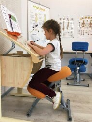 Коленный стул Smartstool KM01L